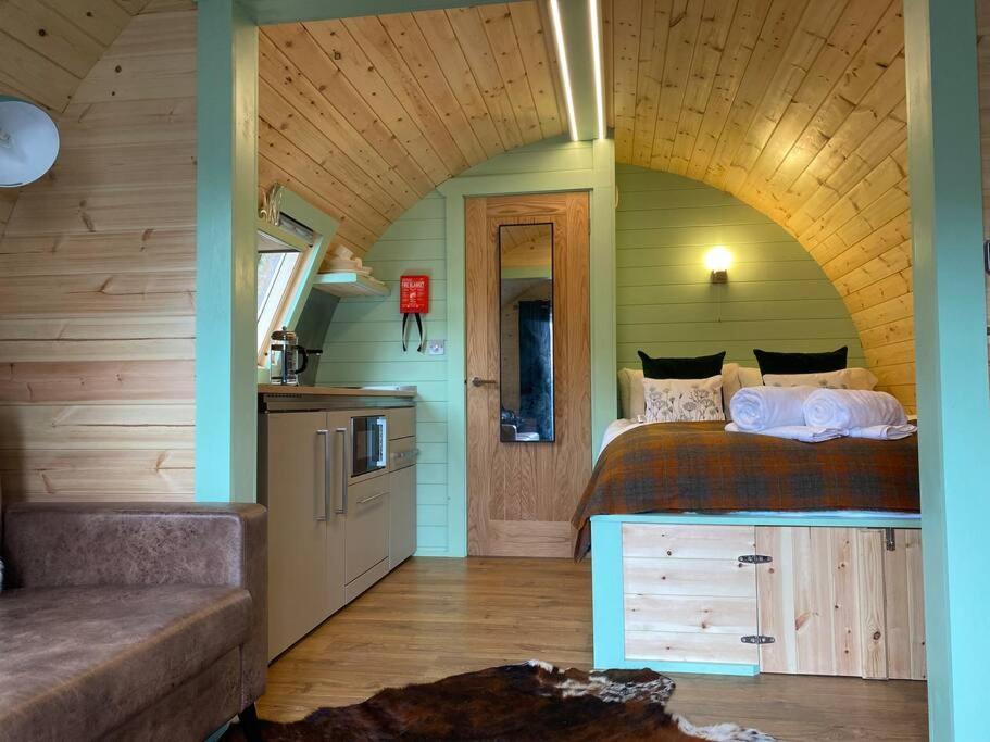 Seaview Lodges At Torlinnhe Fort William Exteriér fotografie